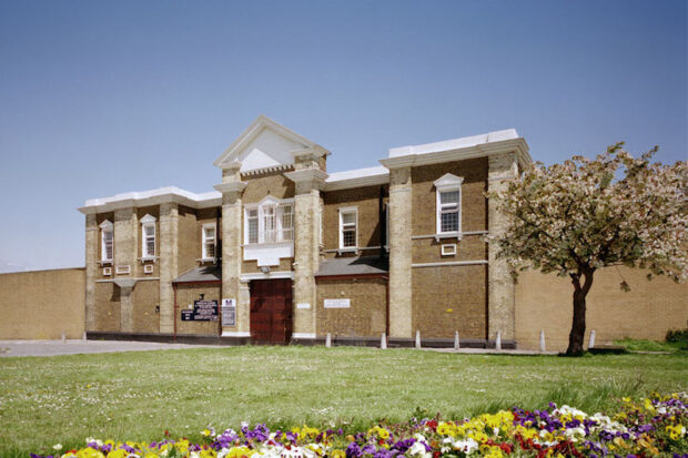 book prison visit rochester