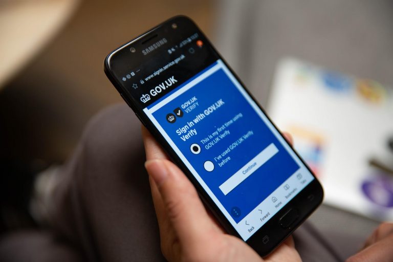 The GDS Digital Identity Team Government Digital Service